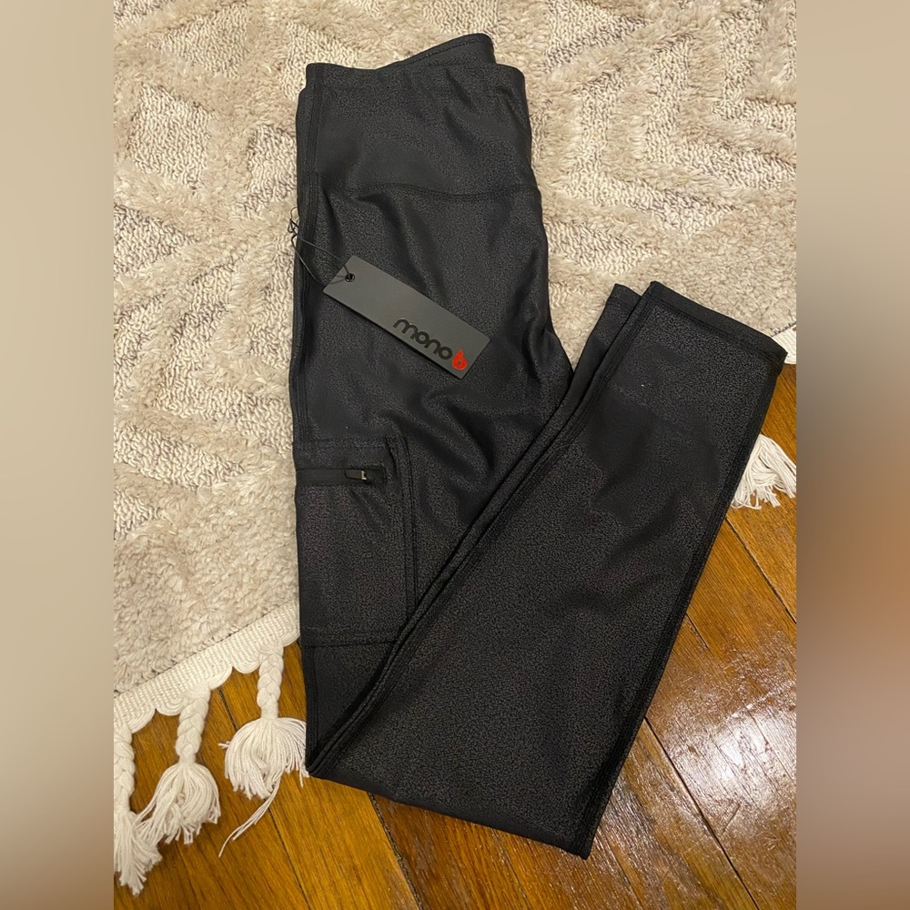 NWT Mono B Black Leggings